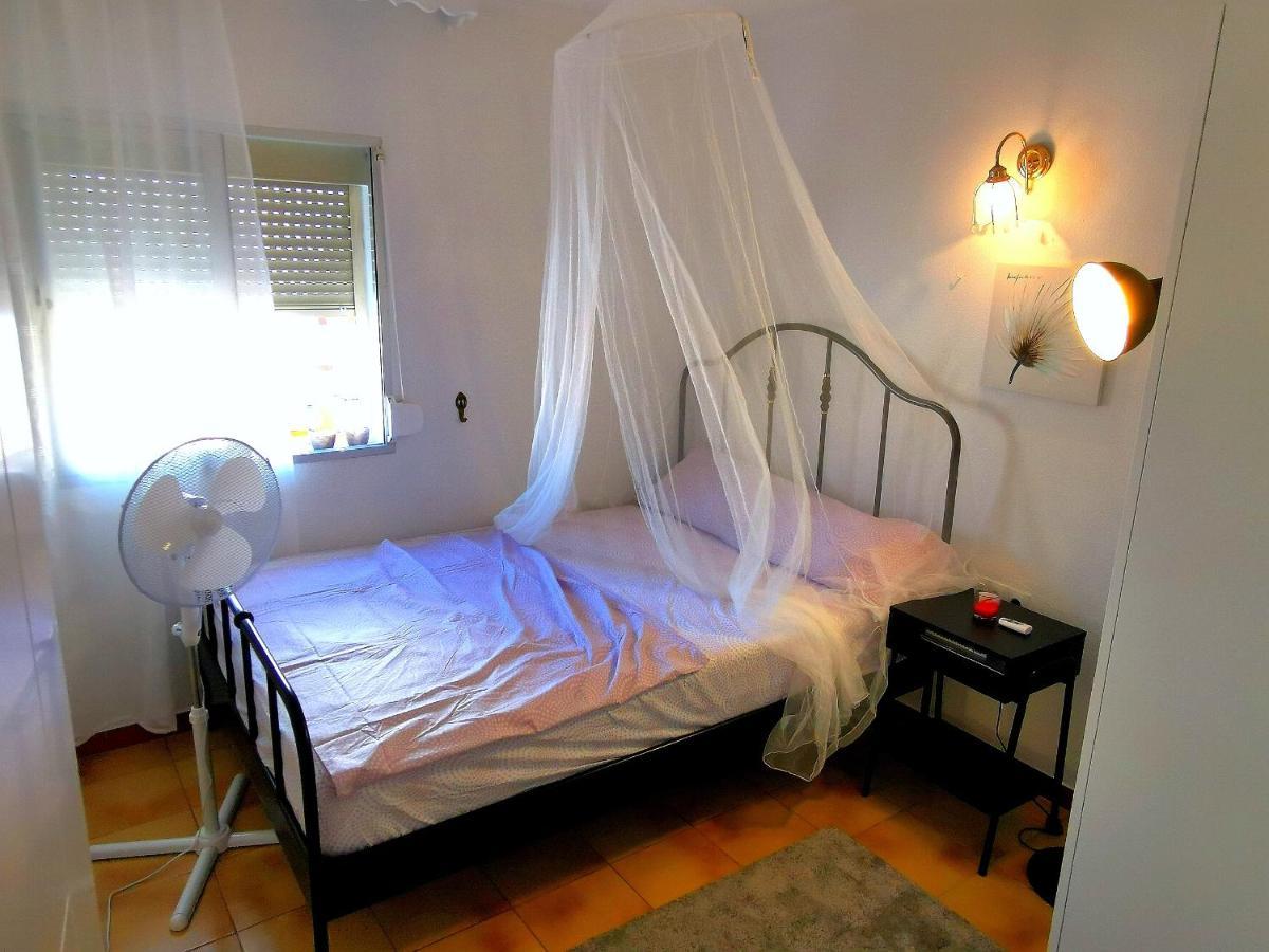 Apartamento Regina Apartment Фуeнхирола Екстериор снимка